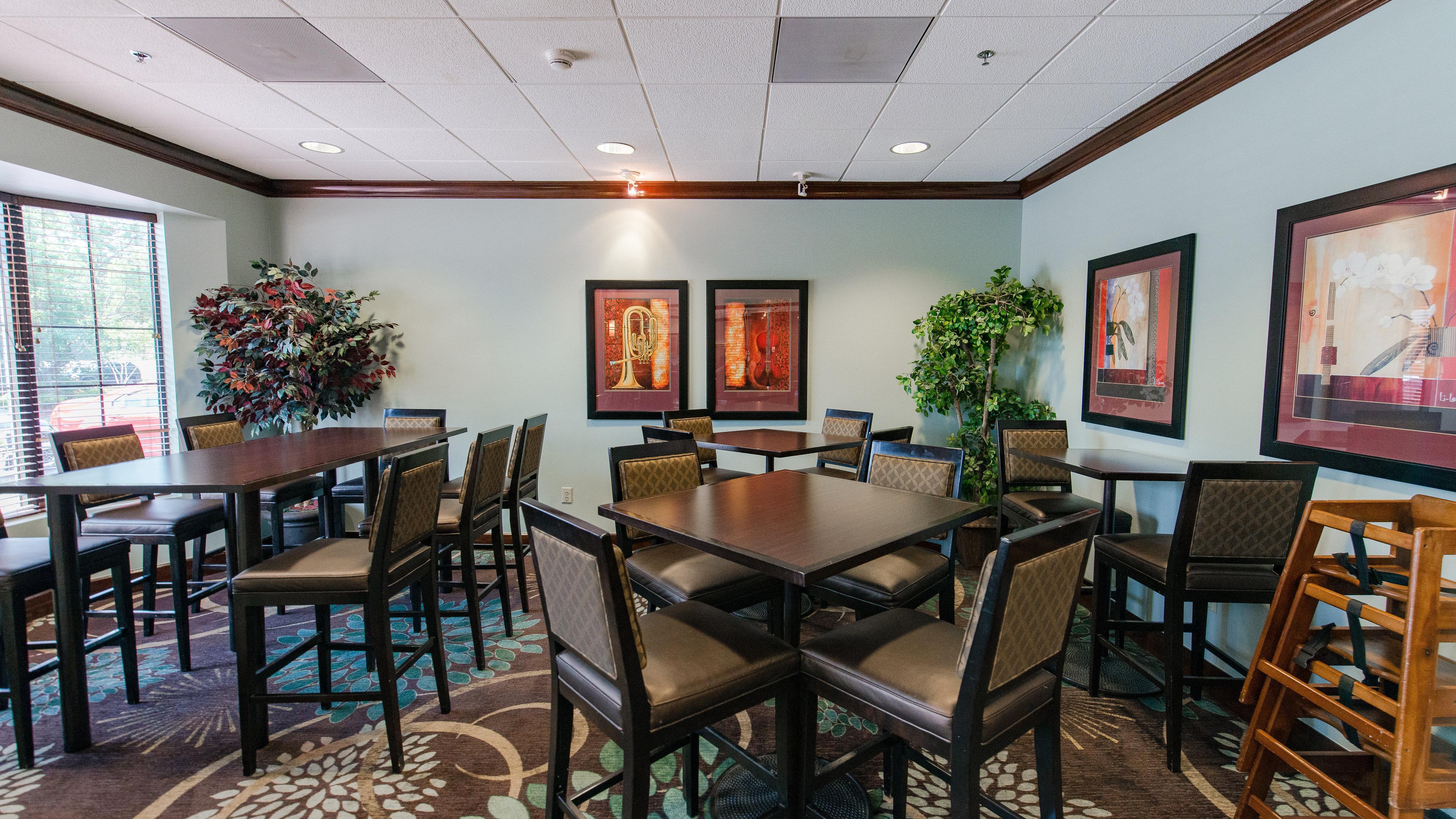 Staybridge East By Ihg Wilmington